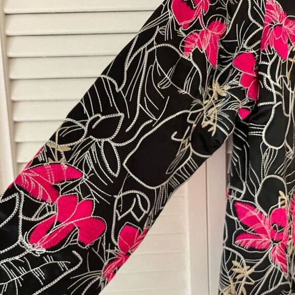 EUC Chico’s Embroidered Jacket Size Large - Picture 7 of 9